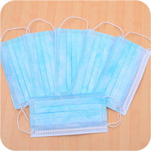 居家無紡布透氣三層加厚防風防顆粒防護口罩男女性口罩防曬遮陽